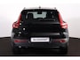 Volvo EX40 Performance Ultra Black Edition 82 kWh - Panorama/schuifdak - IntelliSafe Assist & Surround - 360º Camera - Harman/Kardon audio - Verwarmde voorstoelen, stuur & achterbank - Parkeersensoren voor & achter - Draadloze tel. lader - Warmtepomp - Extra getint glas - Inklapbare trekhaak - 20' LMV