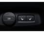 Volvo EX40 Performance Ultra Black Edition 82 kWh - Panorama/schuifdak - IntelliSafe Assist & Surround - 360º Camera - Harman/Kardon audio - Verwarmde voorstoelen, stuur & achterbank - Parkeersensoren voor & achter - Draadloze tel. lader - Warmtepomp - Extra getint glas - Inklapbare trekhaak - 20' LMV