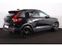 Volvo EX40 Performance Ultra Black Edition 82 kWh - Panorama/schuifdak - IntelliSafe Assist & Surround - 360º Camera - Harman/Kardon audio - Verwarmde voorstoelen, stuur & achterbank - Parkeersensoren voor & achter - Draadloze tel. lader - Warmtepomp - Extra getint glas - Inklapbare trekhaak - 20' LMV