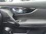 Nissan Qashqai 1.2 Premier Edition /Nieuwe apk bij aflevering/CC/Panorama dak/Lm velgen/Trekhaak/Lm velgen