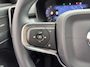 Volvo XC40 2.0 B4 Plus Dark | Harman Kardon | Stoel + Stuur Verwarming | Trekhaak | Camera | BLIS | Keyless Start / Entry |
