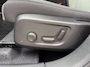 Volvo XC40 2.0 B4 Plus Dark | Harman Kardon | Stoel + Stuur Verwarming | Trekhaak | Camera | BLIS | Keyless Start / Entry |