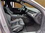 Volvo V60 2.0 T8 Plug-in hybrid AWD Plus Dark | Harman Kardon | Stoel + Stuur Verwarming | Panoramadak | Trekhaak | 360 Camera |