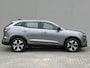 Renault Austral 1.2 E-Tech full hybrid 200 evolution / Fabrieksgarantie tot 09-2027 / Adaptief Cruise Control / All Season Banden / Stoelverwarming / Trekgewicht 1500 kg / Achteruitrijcamera / Apple Carplay Android Auto /