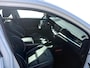 Kia Niro EV e-Niro ExecutiveLine 64 kWh Meest luxe uitvoering | 1e Eigenaar | Dealer onderhouden | 3 Fase laden | Metallic lak | Fabrieksgarantie | NAP