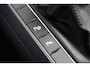 Volkswagen Polo 1.0 TSI 2x R-Line | Panoramadak | Beats by DRE | Dode hoek assistentie | Camera | Ascot Grau | Stoelverwarming |