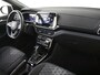 Volkswagen T-Cross 1.5 TSI R-Line Edition 150Pk DSG/AUTO | Achteruitrijcamera | Matrix-LED | Cruise contr adapt | Climate control | Keyless | Parkeersensoren | Stoelverwarming | DAB | 18"LMV