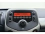 Peugeot 108 1.0 e-VTi Première | Airco | Bluetooth | Lichtmetalen velgen | LED dagrijverlichting