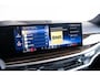 BMW X5 xDrive50e M Sport - Trekhaak - Panoramadak - Harman Kardon - Parking Assistant Professional - Soft close - Elektrisch verstelbare stoelen - Warmte Comfort Pack - Getinte Ruiten -