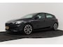 Ford Focus 1.0 EcoBoost Hybrid ST Line Business | Org NL | Trekhaak | Sportstoelen | CarPlay | Camera | Winter Pack | B&O |