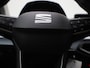 SEAT Arona 1.0 TSI Style Business Intense | Apple Carplay / Android Auto | Parkeersensoren | Stoelverwarming | Trekhaak |