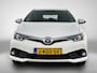 Toyota Auris 1.8 Hybrid Dynamic | Dealer onderhouden | Trekhaak afneembaar | Stoelverwarming | Climate Control | Achteruitrijcamera | Cruise Control | Elektrische ramen voor+achter | SL op kenteken