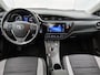 Toyota Auris 1.8 Hybrid Dynamic | Dealer onderhouden | Trekhaak afneembaar | Stoelverwarming | Climate Control | Achteruitrijcamera | Cruise Control | Elektrische ramen voor+achter | SL op kenteken