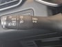 Renault Clio 1.0 TCe Intens | NAVIGATIE | STOELVERWARMING | PARKEERSENSOREN ACHTER |