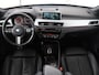 BMW X1 sDrive20i High Executive M-sport | Leder | Memory | Harman/Kardon | Head-up | Cruise control | Stoelverwarming | Climate control | Navigatie | Bluetooth | Park assist | Elektrische achterklep