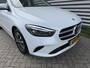 Mercedes-Benz B-klasse 200 Panorama Trekhaak Widescreen Multibeam Mercedes-Benz B-klasse 200 Business Solution AMG