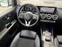 Mercedes-Benz B-klasse 200 Panorama Trekhaak Widescreen Multibeam Mercedes-Benz B-klasse 200 Business Solution AMG