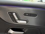 Mercedes-Benz B-klasse 200 Panorama Trekhaak Widescreen Multibeam Mercedes-Benz B-klasse 200 Business Solution AMG