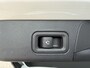 Mercedes-Benz B-klasse 200 Panorama Trekhaak Widescreen Multibeam Mercedes-Benz B-klasse 200 Business Solution AMG