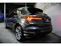 Audi Q3 35 TFSI S Line black Ed. Trekhaak|Sfeer|Keyless|LED