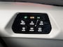 Volkswagen Multivan 1.5 eHybrid L2 Bulli Edition 4Motion 245PK | Trekhaak | Airco | Navigatie met Apple Carplay/Android Auto | Achteruitrijcamera | Stoelverwarming | Cruise Control | Dynamisch onderstel | Anti-diefstalalarm |