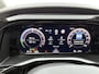 Volkswagen Multivan 1.5 eHybrid L2 Bulli Edition 4Motion 245PK | Trekhaak | Airco | Navigatie met Apple Carplay/Android Auto | Achteruitrijcamera | Stoelverwarming | Cruise Control | Dynamisch onderstel | Anti-diefstalalarm |