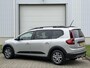 Dacia Jogger 1.0 TCe 100 Bi-Fuel Extreme 7p. / Trekhaak / Dealer Onderhouden / Achteruitrijcamera / 1e Eigenaar / Apple Carplay & Android Auto / Rondom Parkeersensoren / Navigatie / Cruise Control / Climate Control /