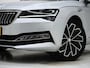 Skoda Superb Combi 1.4 TSI iV Laurin & Klement | Panoramadak | Leder | Massage | Canton | Stoelkoeling | 360 | Keyless | Sfeerlicht