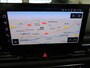 Audi A5 Cabriolet 40 TFSI Launch edition Sport S-Line Matrix Nekverwarming Trekhaak 3-Zone airco Digitaal Camera ACC Navigatie Automaat Alcantara Massagestoelen App connect 19 inch Sportvelgen Navarrablauw metallic Nieuwstaat