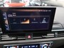 Audi A5 Cabriolet 40 TFSI Launch edition Sport S-Line Matrix Nekverwarming Trekhaak 3-Zone airco Digitaal Camera ACC Navigatie Automaat Alcantara Massagestoelen App connect 19 inch Sportvelgen Navarrablauw metallic Nieuwstaat