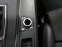 Audi A5 Cabriolet 40 TFSI Launch edition Sport S-Line Matrix Nekverwarming Trekhaak 3-Zone airco Digitaal Camera ACC Navigatie Automaat Alcantara Massagestoelen App connect 19 inch Sportvelgen Navarrablauw metallic Nieuwstaat
