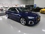 Audi A5 Cabriolet 40 TFSI Launch edition Sport S-Line Matrix Nekverwarming Trekhaak 3-Zone airco Digitaal Camera ACC Navigatie Automaat Alcantara Massagestoelen App connect 19 inch Sportvelgen Navarrablauw metallic Nieuwstaat