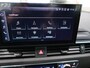 Audi A5 Cabriolet 40 TFSI Launch edition Sport S-Line Matrix Nekverwarming Trekhaak 3-Zone airco Digitaal Camera ACC Navigatie Automaat Alcantara Massagestoelen App connect 19 inch Sportvelgen Navarrablauw metallic Nieuwstaat