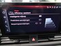 Audi A5 Cabriolet 40 TFSI Launch edition Sport S-Line Matrix Nekverwarming Trekhaak 3-Zone airco Digitaal Camera ACC Navigatie Automaat Alcantara Massagestoelen App connect 19 inch Sportvelgen Navarrablauw metallic Nieuwstaat