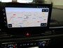 Audi A5 Cabriolet 40 TFSI Launch edition Sport S-Line Matrix Nekverwarming Trekhaak 3-Zone airco Digitaal Camera ACC Navigatie Automaat Alcantara Massagestoelen App connect 19 inch Sportvelgen Navarrablauw metallic Nieuwstaat