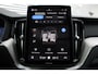 Volvo XC60 T6 Plug-in hybrid AWD Ultra Black Edition | Luchtvering | Trekhaak | Panoramadak | Verwarmbare voorstoelen, achterbank en  stuurwiel | Head-up display | Premium audio by Harman Kardon | Apple carplay/Android auto