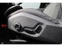 Volvo XC60 T6 Plug-in hybrid AWD Ultra Black Edition | Luchtvering | Trekhaak | Panoramadak | Verwarmbare voorstoelen, achterbank en  stuurwiel | Head-up display | Premium audio by Harman Kardon | Apple carplay/Android auto
