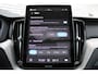 Volvo XC60 T6 Plug-in hybrid AWD Ultra Black Edition | Luchtvering | Trekhaak | Panoramadak | Verwarmbare voorstoelen, achterbank en  stuurwiel | Head-up display | Premium audio by Harman Kardon | Apple carplay/Android auto