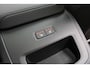 Volvo XC60 T6 Plug-in hybrid AWD Ultra Black Edition | Luchtvering | Trekhaak | Panoramadak | Verwarmbare voorstoelen, achterbank en  stuurwiel | Head-up display | Premium audio by Harman Kardon | Apple carplay/Android auto