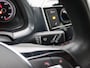 Volkswagen Up! 1.0 60PK Airco, Cruise Control, Achteruitrijcamera, Parkeersensoren achter, DAB+ Radio, Stoelverwarming
