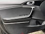 Kia Ceed Sw 1.5 T-GDi 160pk GT-Line | Glazen schuif-/kanteldak | Dealeronderhouden | Trekhaak 1400kg | Digitaal Dash | Stoel&Stuurverwarming | Navi & Carplay |
