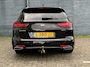 Kia Ceed Sw 1.5 T-GDi 160pk GT-Line | Glazen schuif-/kanteldak | Dealeronderhouden | Trekhaak 1400kg | Digitaal Dash | Stoel&Stuurverwarming | Navi & Carplay |