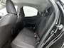 Toyota Yaris 1.5 Hybrid 115 Dynamic Comfort Pack | BTW voertuig | Dodehoek detectie | Stoel+stuurverwarming | Parkeersensoren voor+achter | Climate Control | Cruise Control Adaptive | Achteruitrijcamera |