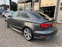 Audi A3 Limousine 1.5 TFSI CoD 2x S-Line AUTOMAAT, Xenon-led