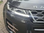 Land Rover Range Rover Evoque 1.5 P300e AWD R-Dynamic SE | Stoelverwarming | Camera | Apple Carplay | Navigatie | Keyless | Dodehoekdetectie | Ambiance Verlichting | Trekhaak | Parkeersensoren | LED |