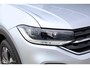 Volkswagen T-Cross 1.0 TSI Style I Camera I Trekhaak I Navigatie