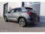 Volkswagen T-Roc 1.5 TSI DSG R-Line I Camera | ACC | LED