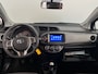Toyota Yaris 1.3 VVT-i Aspiration | CarPlay | Airco | Parkeersensoren achter | PE GER. tm7/9