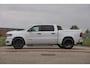 Dodge Ram HUD | 420PK | LUCHTVERING | PANO | PASSAGIERSSCHERM | BOM EN BOM VOL | Comfortabele Dubbele Cabine met Royale 5 Zitplaatsen | DODGE RAM PREMIUM LARAMIE EDITION | Voorraad Nr 2230 - 8765 | De specialist in Amerikaanse pick‑ups in Nederland en Europa.