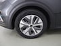 Kia Niro EV e-Niro ExecutiveLine 64 kWh | SOH 97,1% | Panoramadak | Elek. Stoelen met Geheugen | Stoelverwarming voor/achter | Navigatie | Parkeercamera | DAB | Stuurverwarming | Cruise Control Adaptief | Apple Carplay/Android Auto |